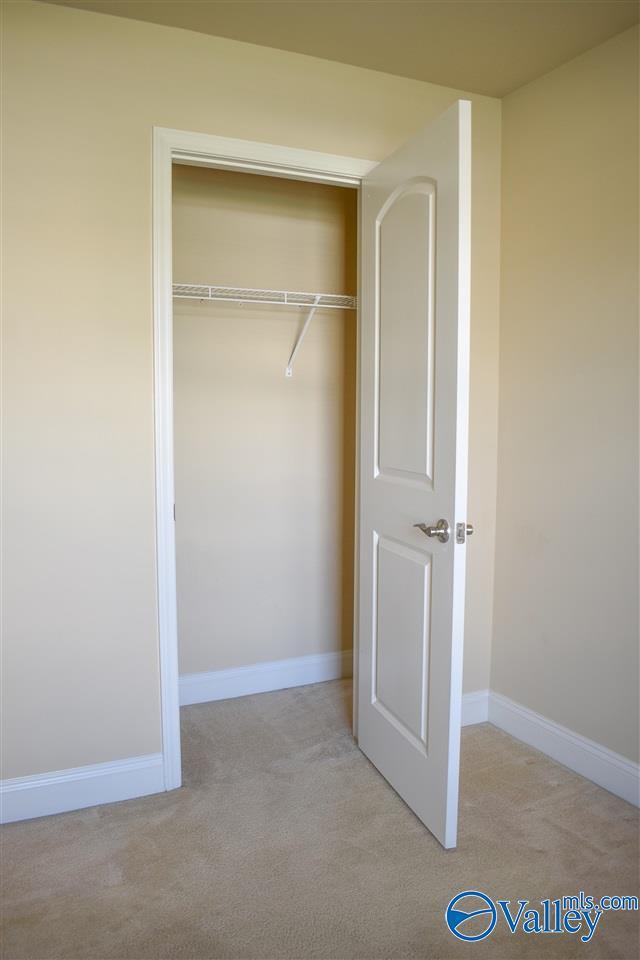 Building Photo - 226 Fields Pond Dr