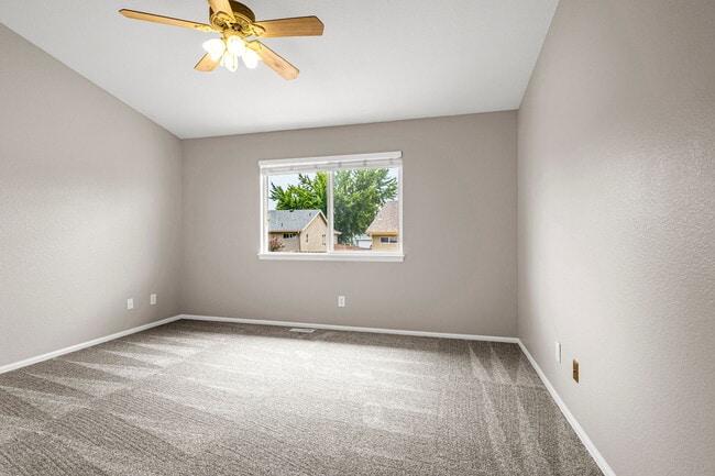 Building Photo - 4535 Star Ridge Dr