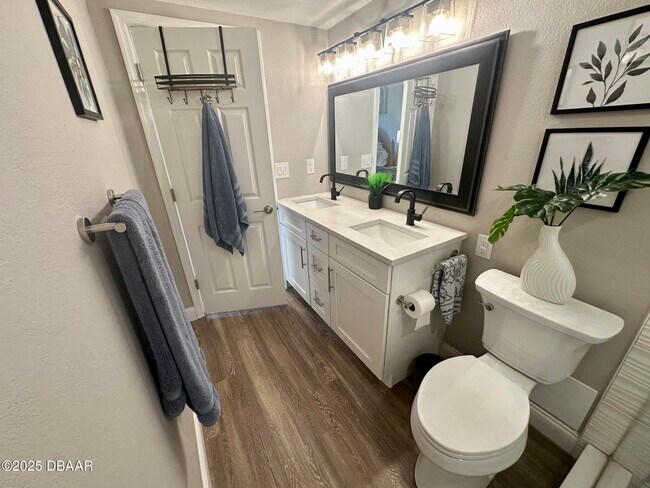 Building Photo - 2900 N Atlantic Ave