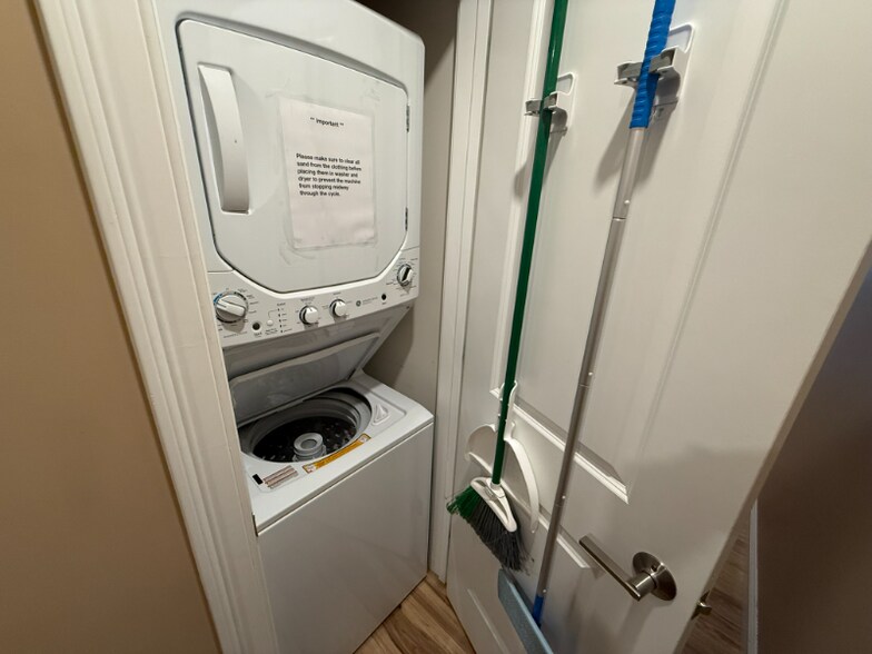 Building Photo - 315 Ocean Blvd