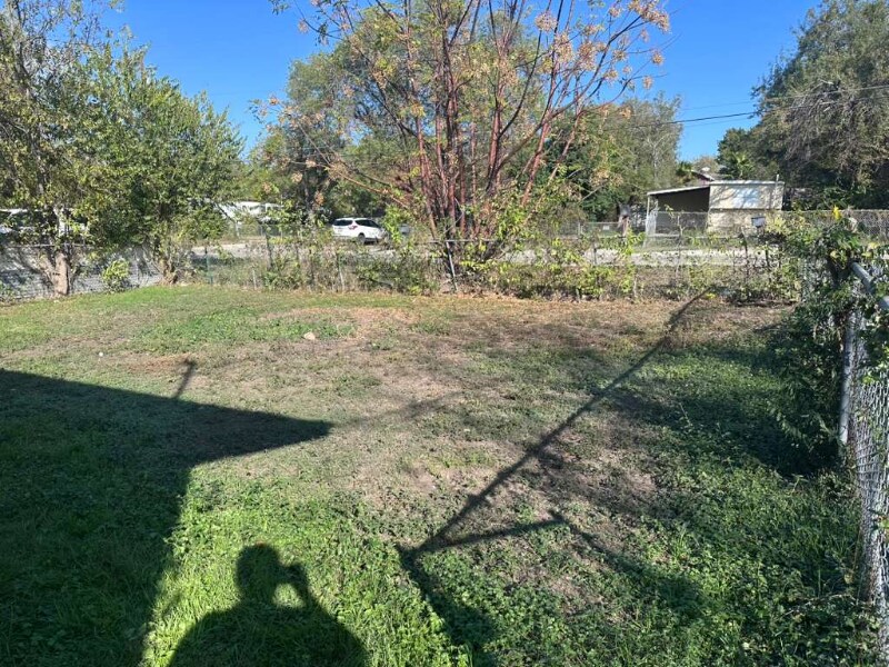 Building Photo - 5134 Hillburn Dr