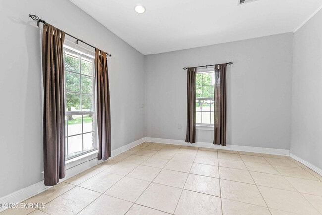Building Photo - 270 Grand Cypress Dr
