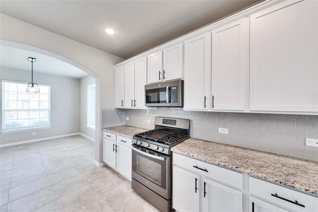 Building Photo - 5905 Giovanni Pl