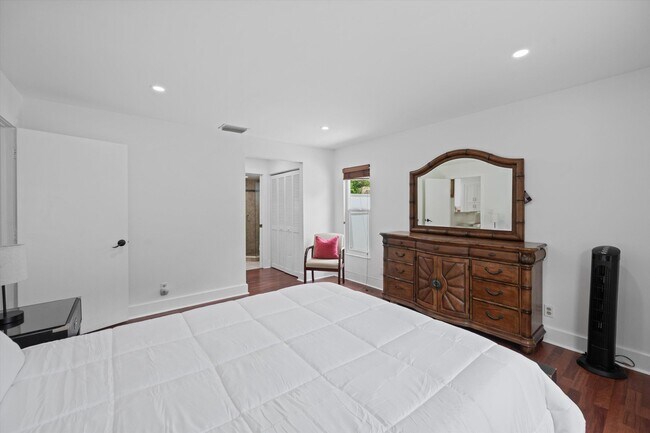 Building Photo - 14122 Citrus Dr