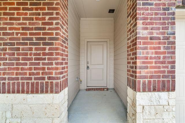 Building Photo - 4104 Alberta Ln