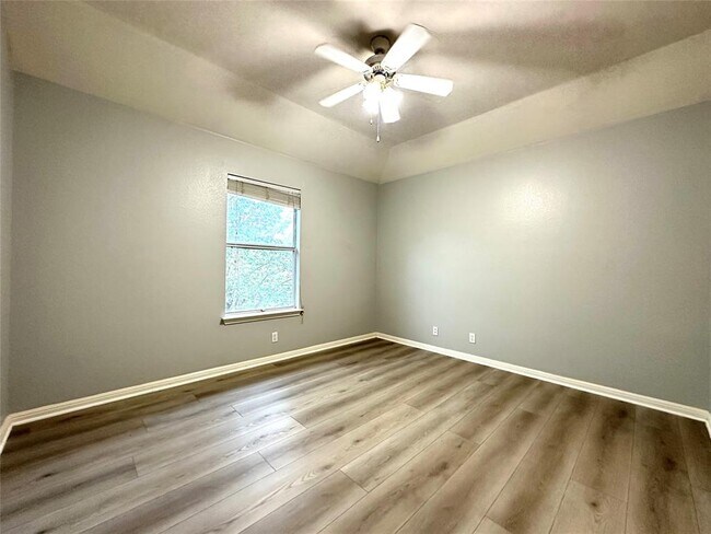 Building Photo - 3114 Karstview Cove