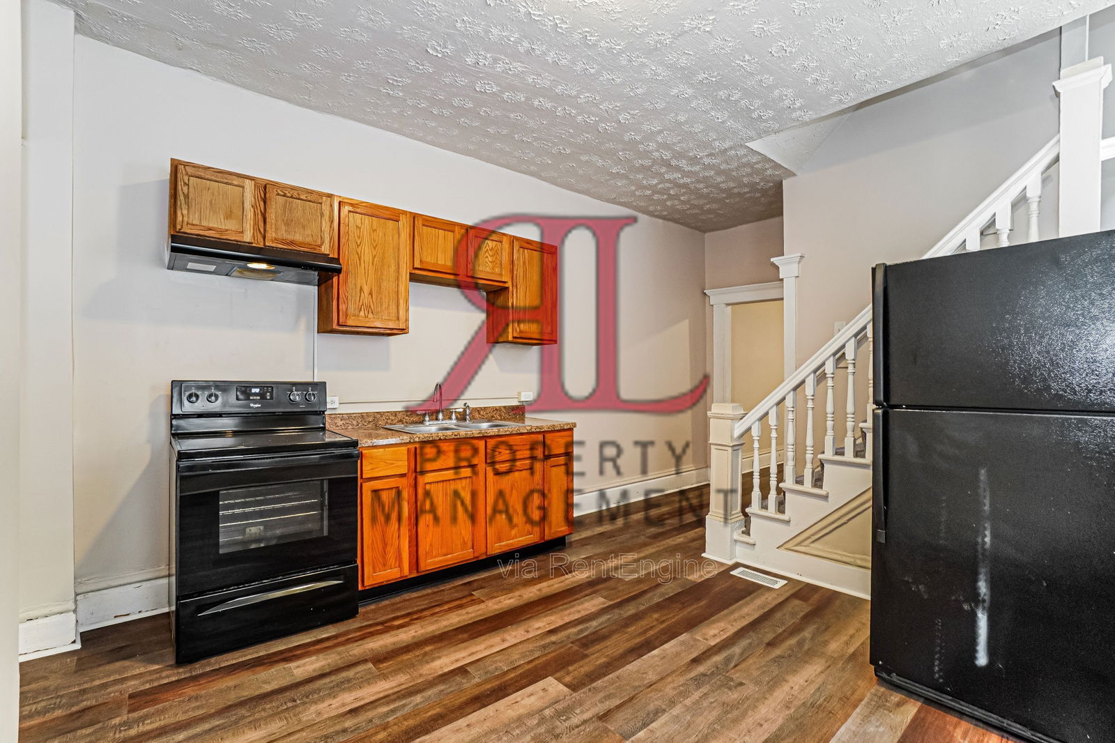 Building Photo - 623 Gilbert St