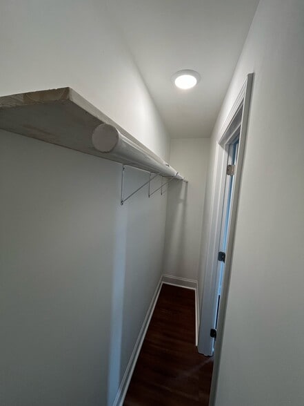 Bedroom Closet - 104 Old Memphis Rd