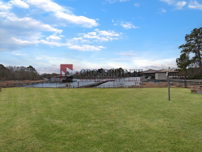 Building Photo - Tour Today! 3 Bedroom Home On Lake Tyler!