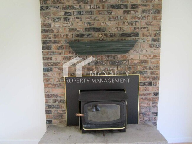 Building Photo - Lovely 3 Bedroom 1 Bath Home in Gig Harbor