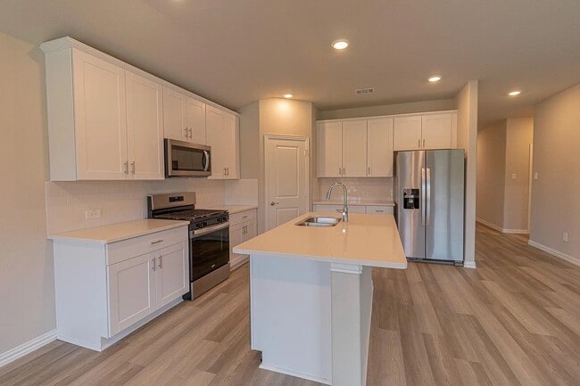 Building Photo - 2209 Dunbar Dr