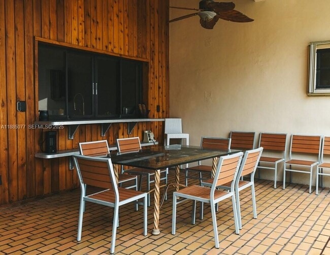 Building Photo - 1104 Washington St