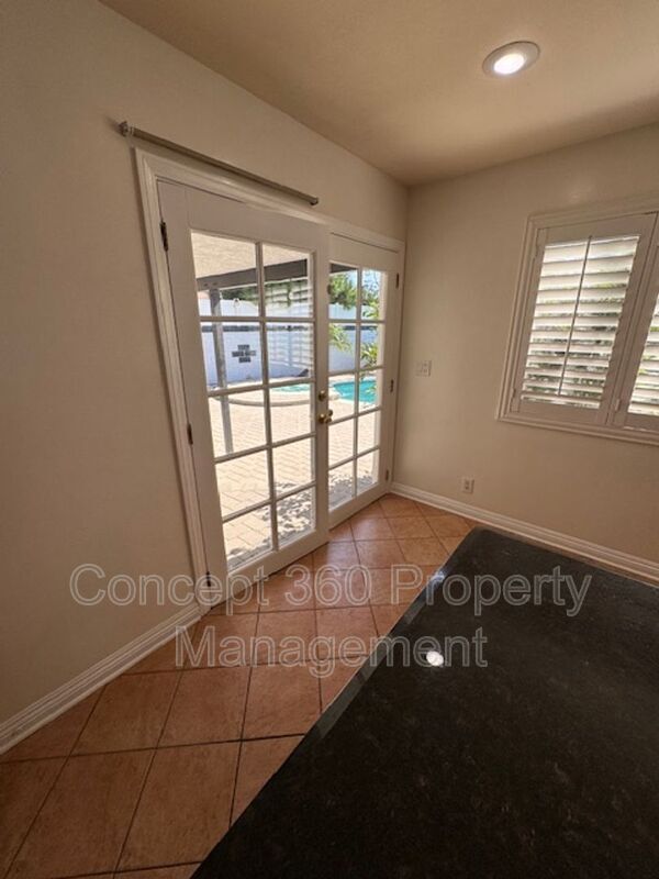 Building Photo - 5228 E Brittain St