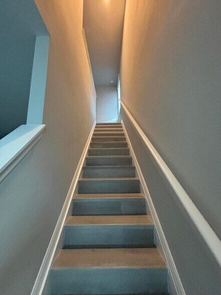 Building Photo - 3521 Joshua Tree St