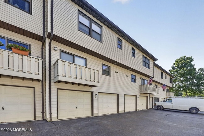 Building Photo - 20 Pinckney Rd