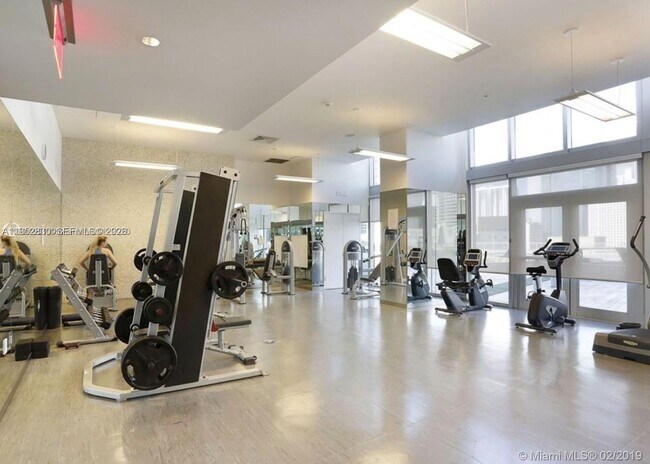 Building Photo - 92 SW 3rd St