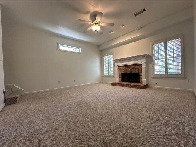 Building Photo - 530 Pearl Cove Ct
