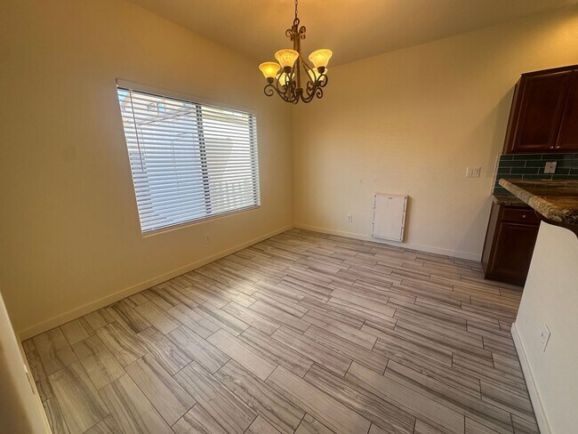 Building Photo - JACOBS RANCH IN AJ