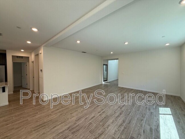 Building Photo - 2920 Reyva Dhillon Ln