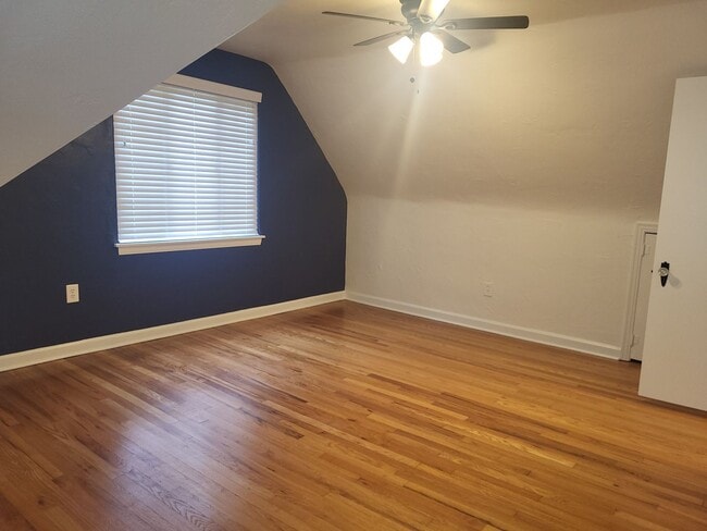 Building Photo - Beautiful 3 bedroom house in Brookline