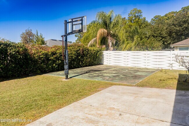 Building Photo - 1606 Castle Rock Ct