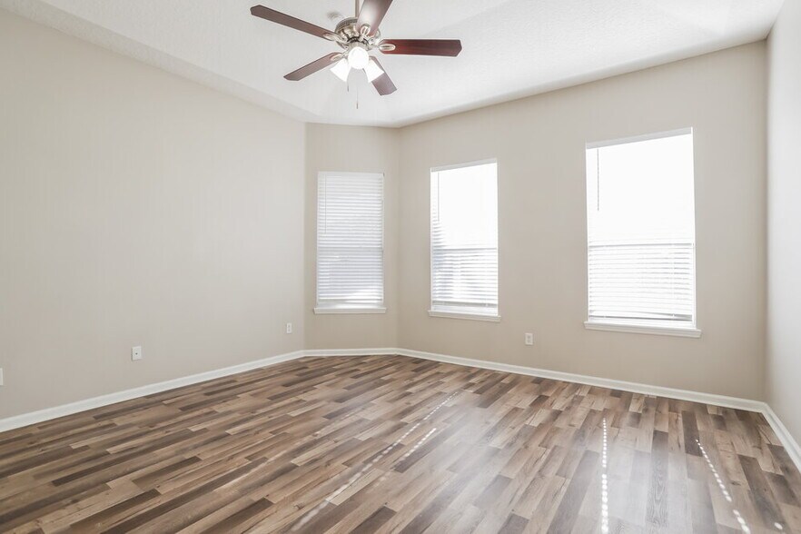 Building Photo - 9446 Maidstone Mill Dr E