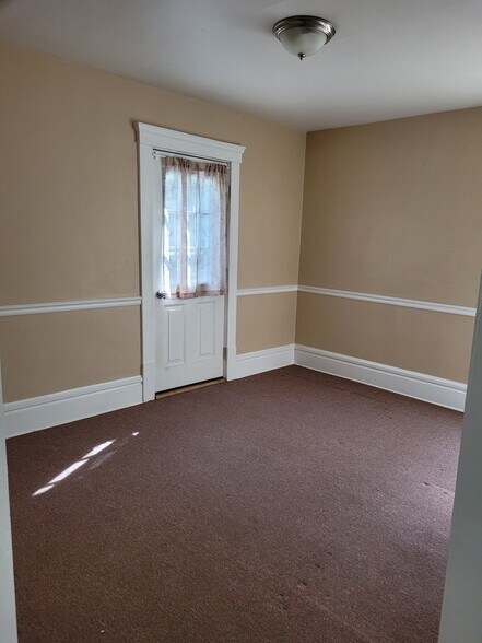 bonus space/office - 598 Crosby St