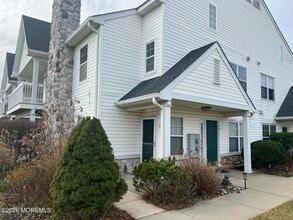 Building Photo - 9 Des Moines Ct