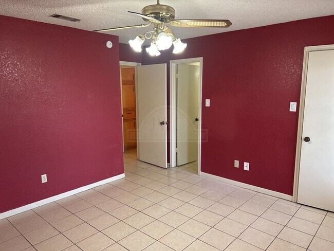 Building Photo - 2608 Jade Rd, Killeen