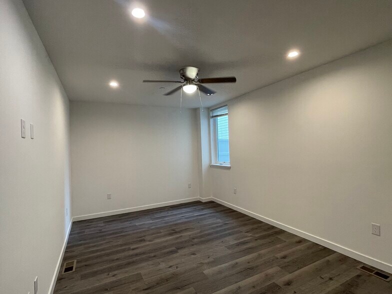 Building Photo - 2366 Orthodox St