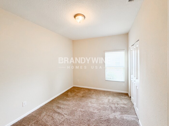 Building Photo - 95150 Gladiolus Pl