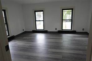 Building Photo - 37 Bigelow St