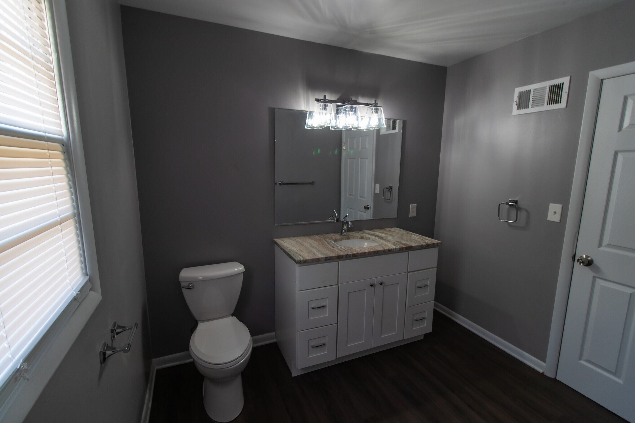 Bathroom - 2813 E G Ave