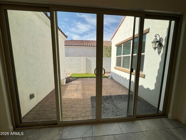 Building Photo - 5221 S Excimer