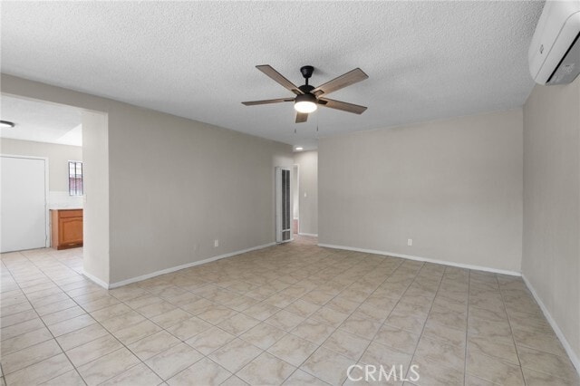 Building Photo - 207 Flora St