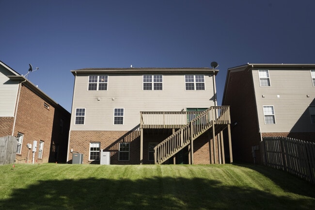 Building Photo - 393 Hays Blvd