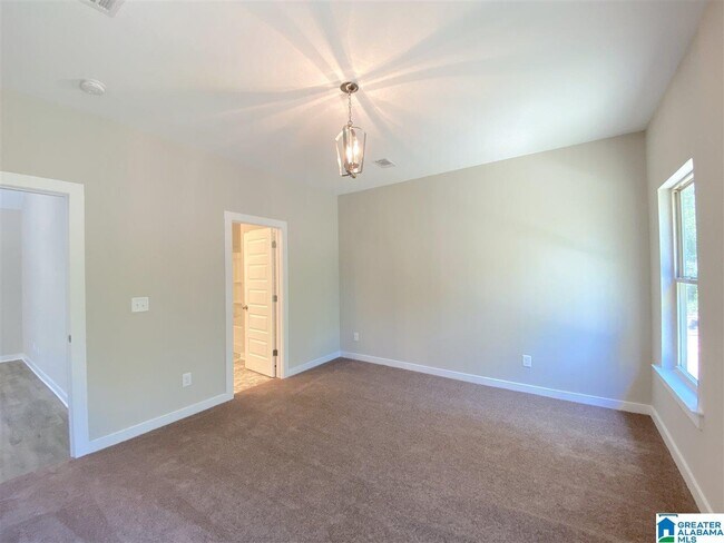 Building Photo - 332 Golden Eagles Cir