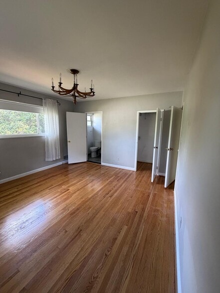Building Photo - 9311 Chanute Dr
