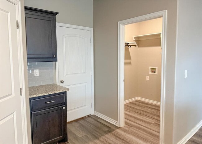 Building Photo - 14812 Turner Fls Rd