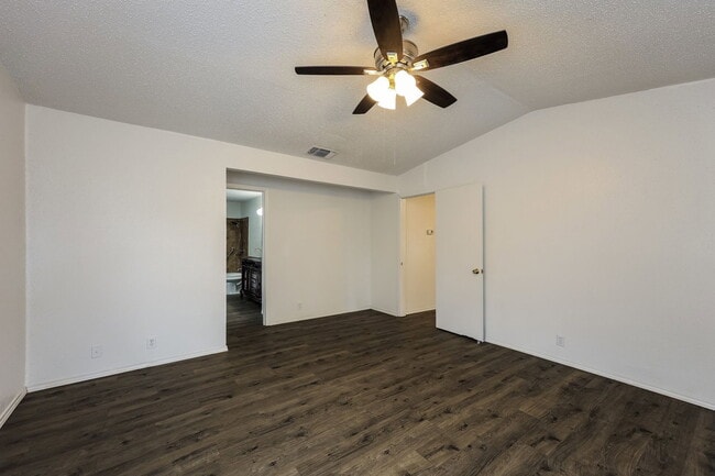 Building Photo - 7519 Branding Trail