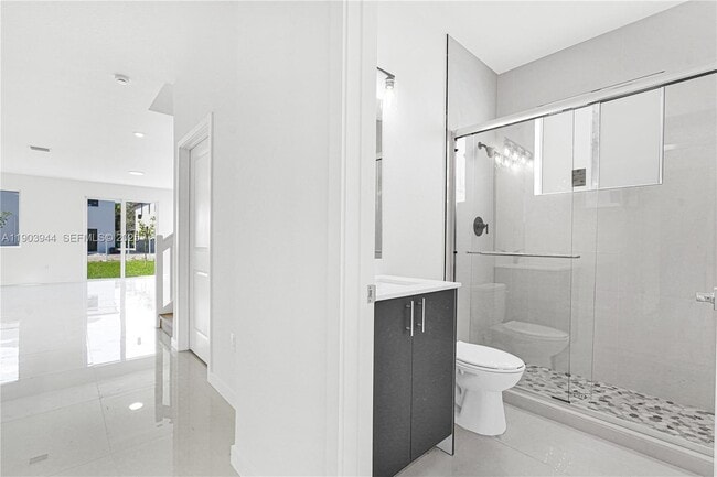 Building Photo - 22425 SW 125th Ave