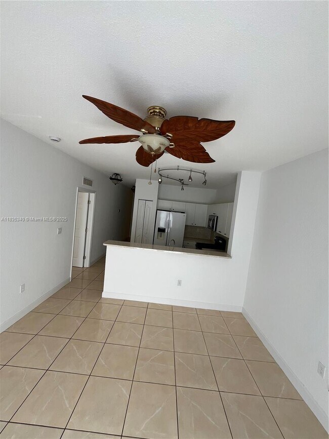 Building Photo - 8320 SW 150th Ave