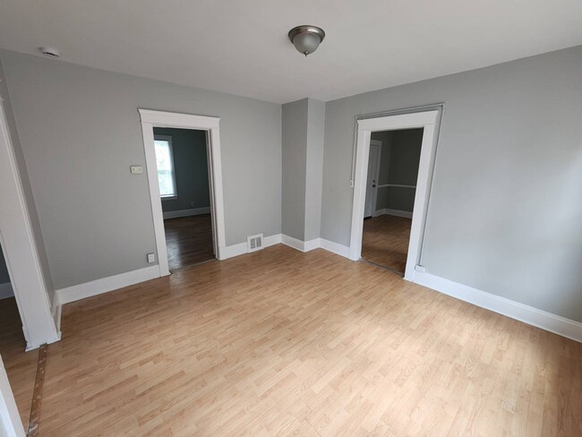 Building Photo - 13302 Ferris Ave