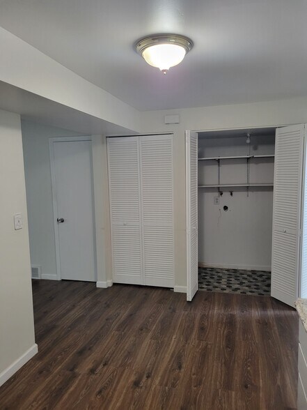 Building Photo - 1208 S 900 E