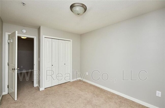 Building Photo - 180 80th St