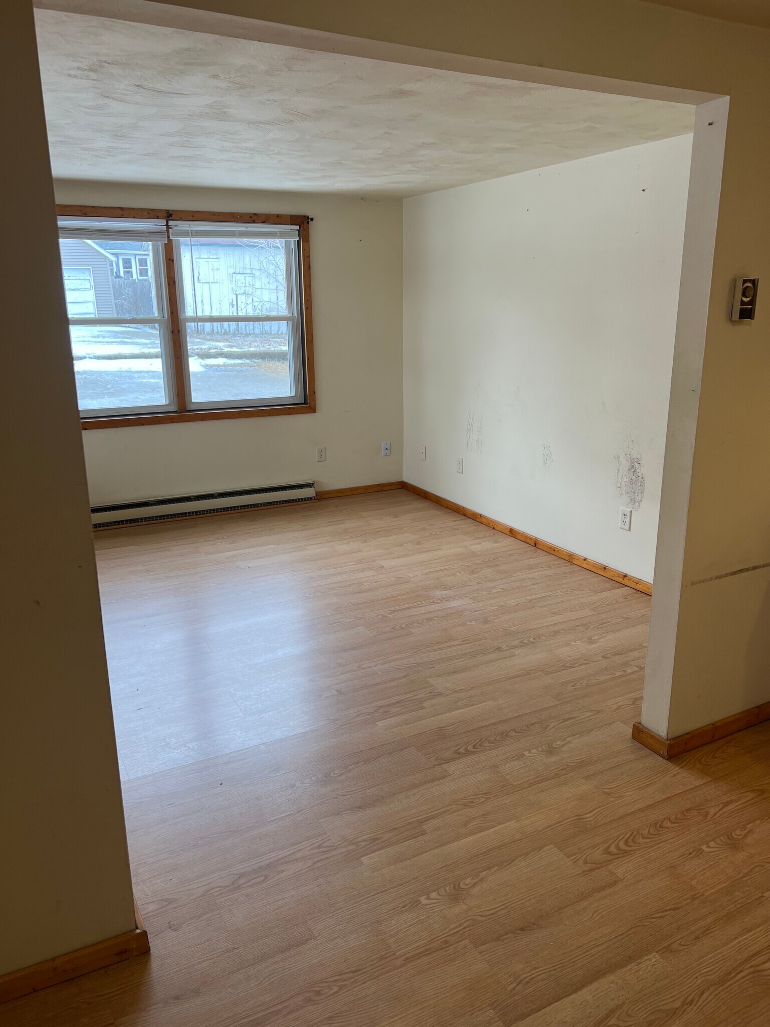 Building Photo - 420 N Turner St