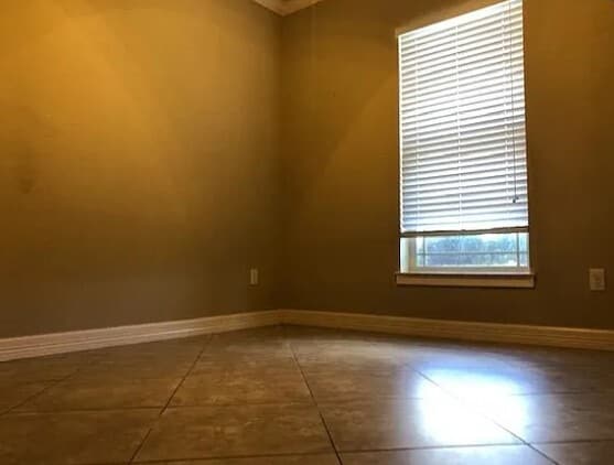 Building Photo - 118South