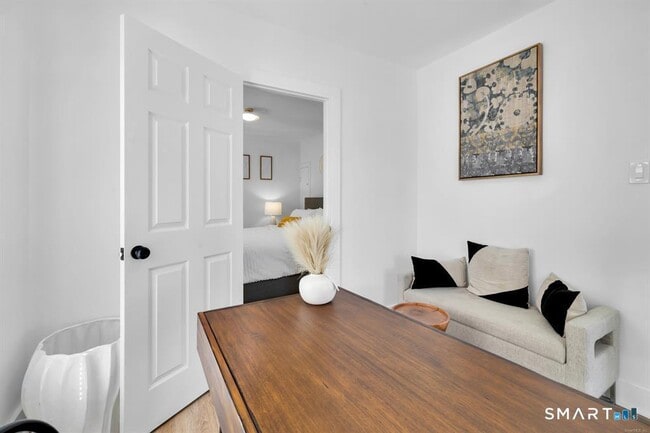 Building Photo - 500 Plank Rd