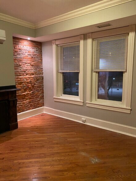 Building Photo - 4243 Ridge Ave