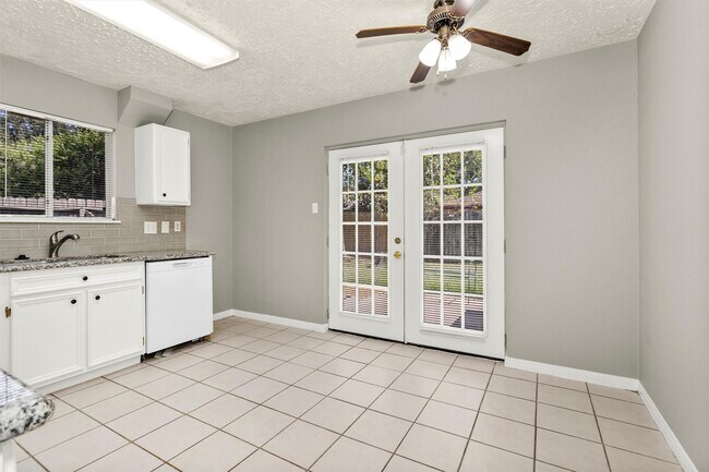 Building Photo - 22819 Capitol Landing Ln